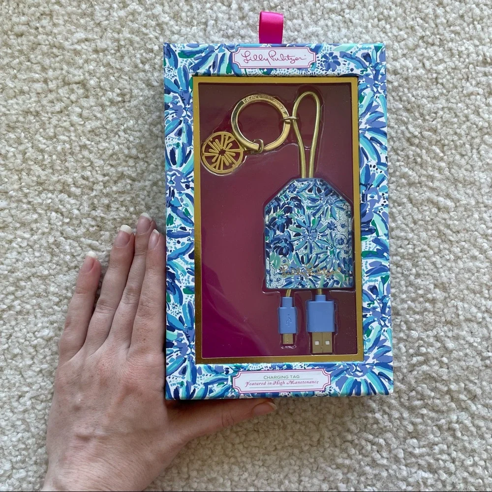 Lilly Pulitzer Charging Tag